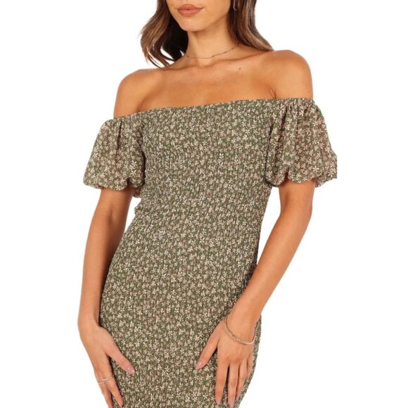 Petal & Pup Floral Off-Shoulder Midi Dress - Picture 4 of 15